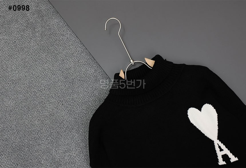 아미 터틀넥 스웨터 상품 이미지 21